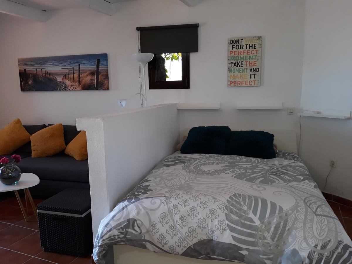 Loft La Tahonilla Guest House Tias Bagian luar foto