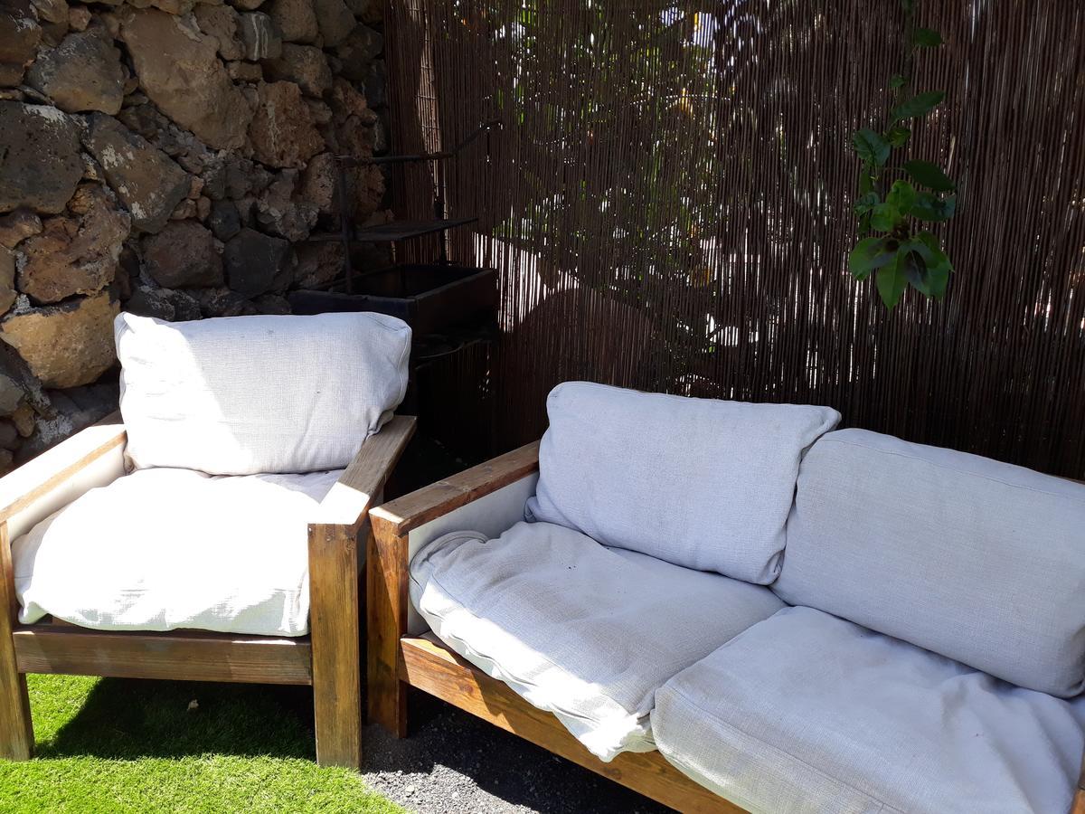 Loft La Tahonilla Guest House Tias Bagian luar foto